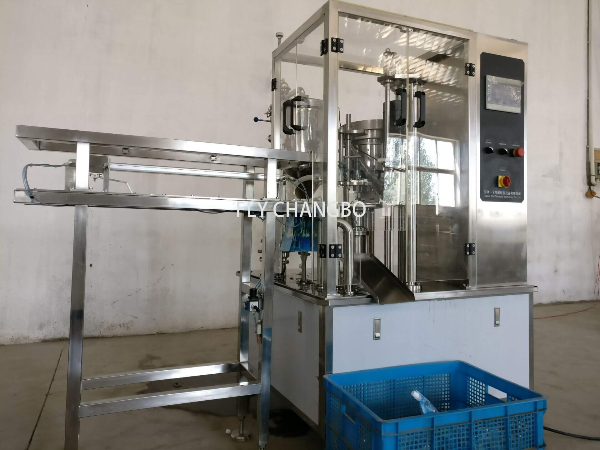 Spout bag filling capping machine/stand up pouch filling machine